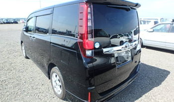 Toyota Noah full