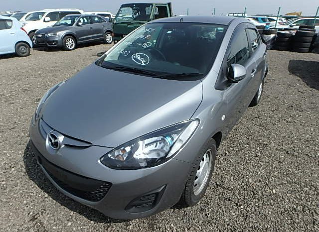 Mazda Demio full
