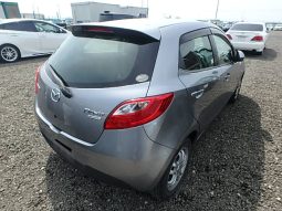 Mazda Demio full