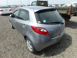Mazda Demio full