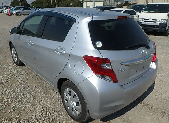 Toyota Vitz full