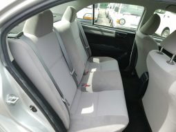 Toyota Corolla Axio full