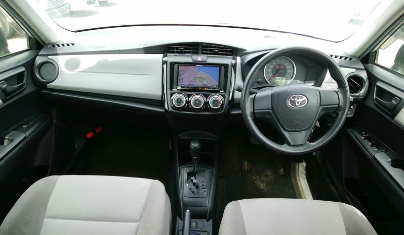 Toyota Corolla Axio full