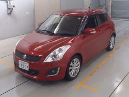 Suzuki Swift full