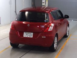 Suzuki Swift full