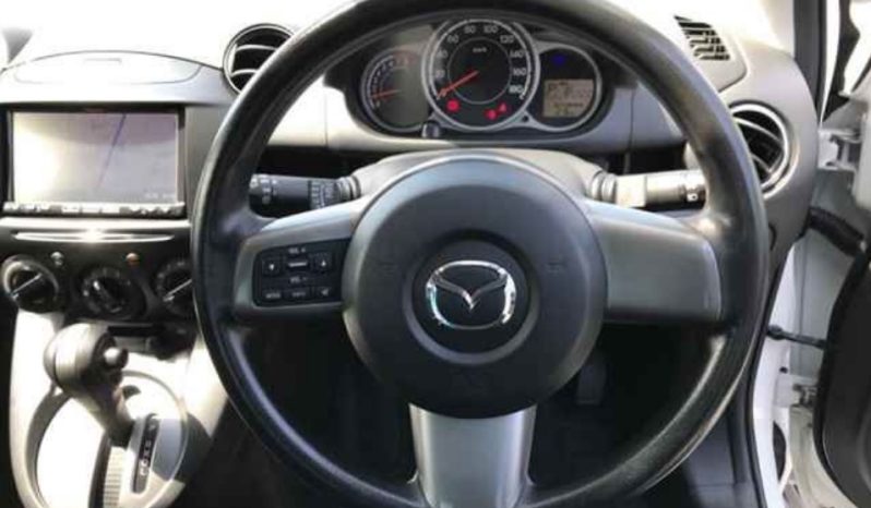 Mazda Demio full