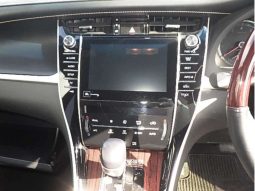 Toyota Harrier full