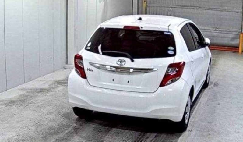 Toyota Vitz full