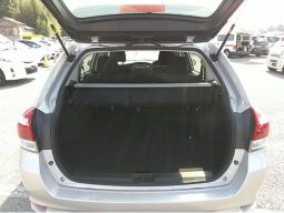 Corolla Fielder full