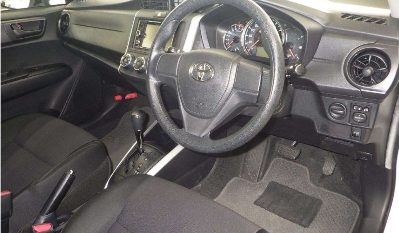 Toyota Fielder full