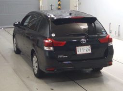 Toyota Corolla Fielder full