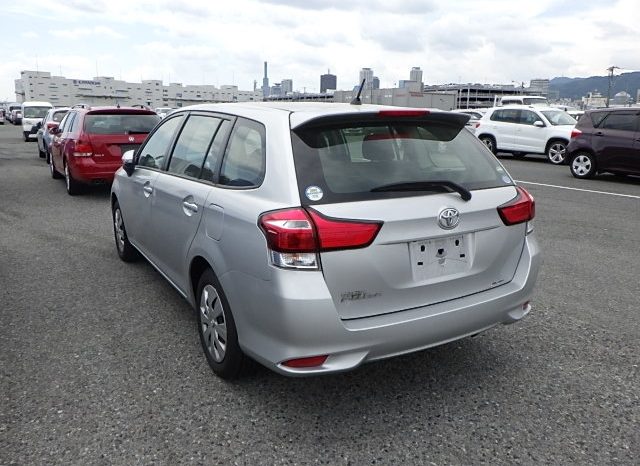 Corolla Fielder full