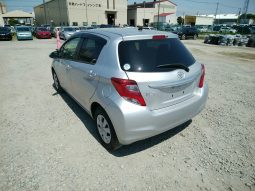 Toyota Vitz full