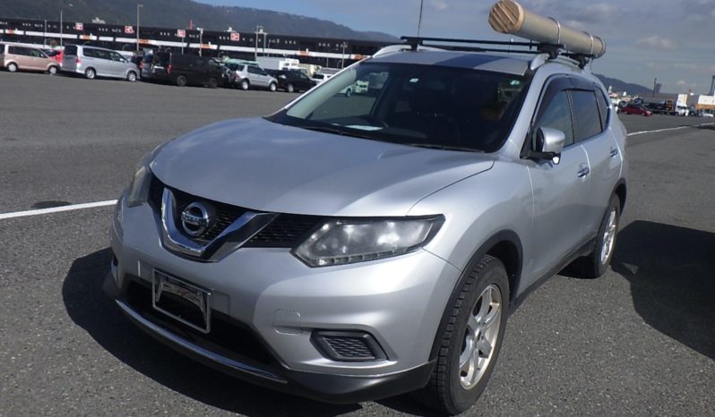 Nissan X-Trail full