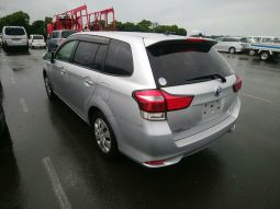 Toyota Fielder full