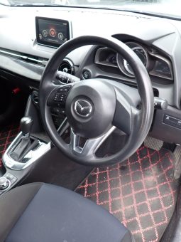 Mazda Demio full