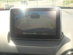 Mazda Demio SkyActive full