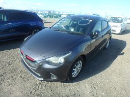 Mazda Demio full