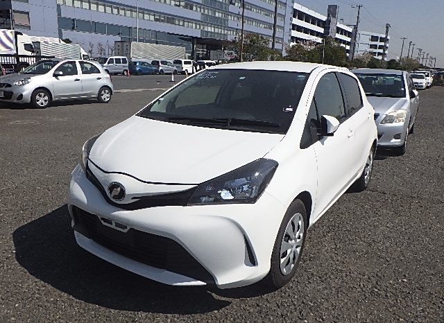 Toyota Vitz full