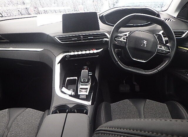 PEUGEOT 3008 full