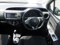 Toyota Vitz full