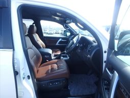 Toyota Landcruiser ZX full