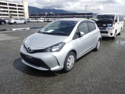 Toyota Vitz full