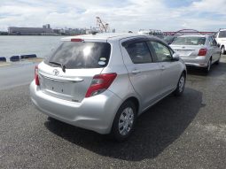 Toyota Vitz full