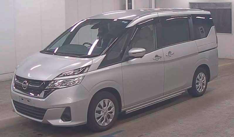 Nissan Serena full