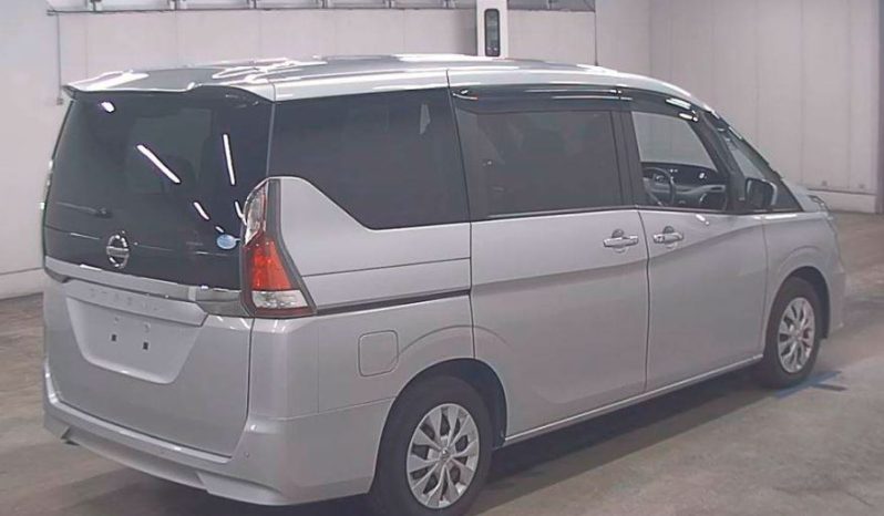 Nissan Serena full