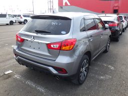 Mitsubishi RVR full