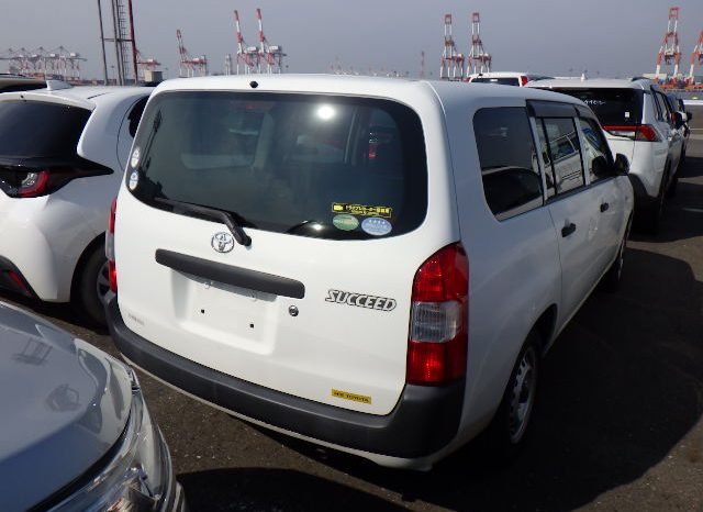 Toyota Succeed full